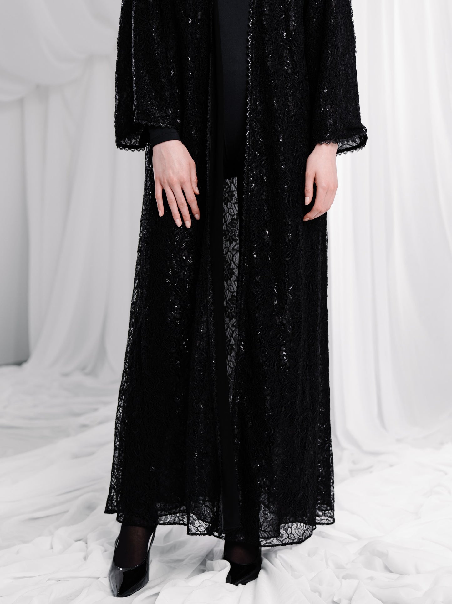 Zay Black Full Lace U-R265