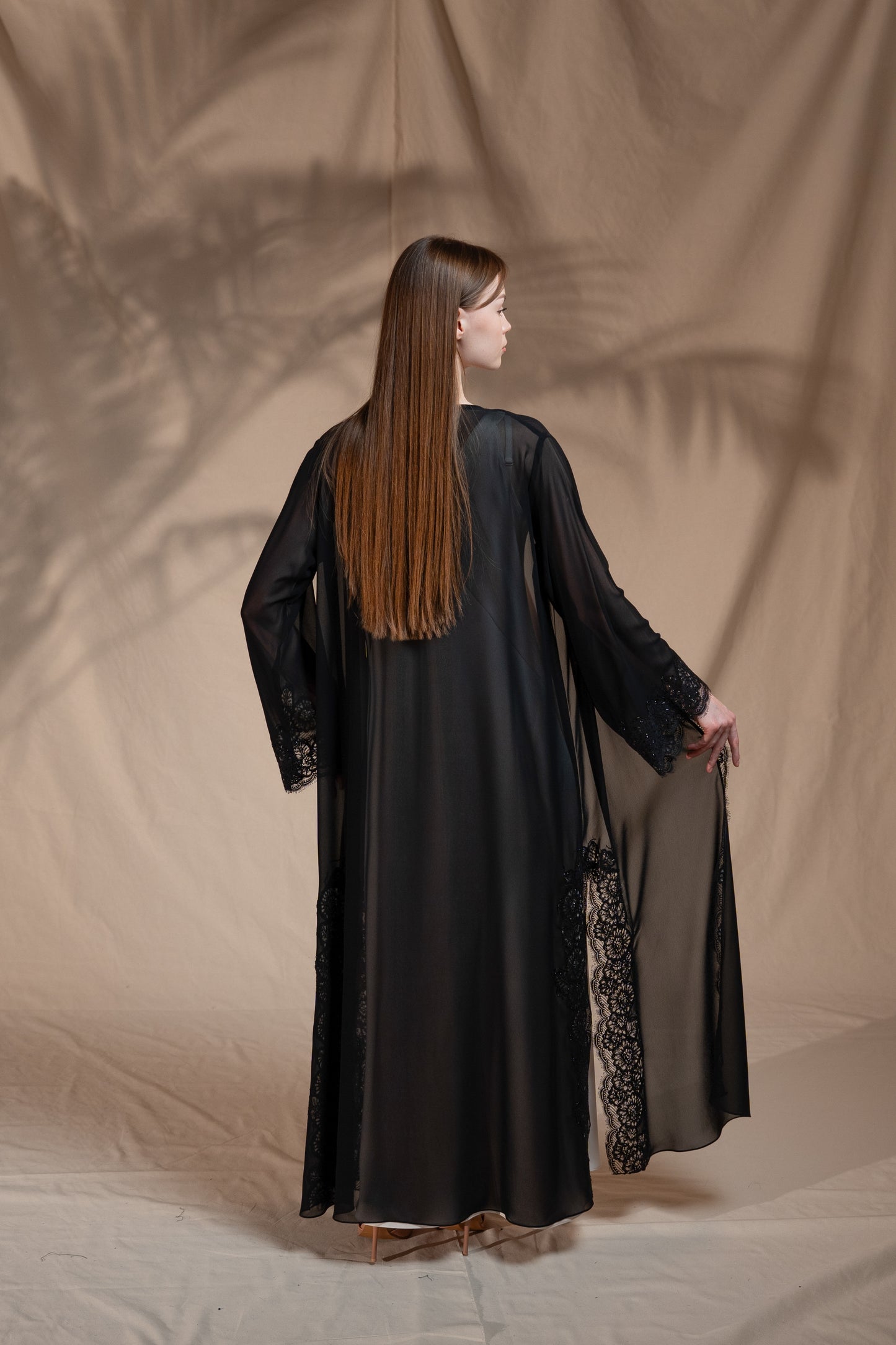 Zay Black Elegant Abaya ER65