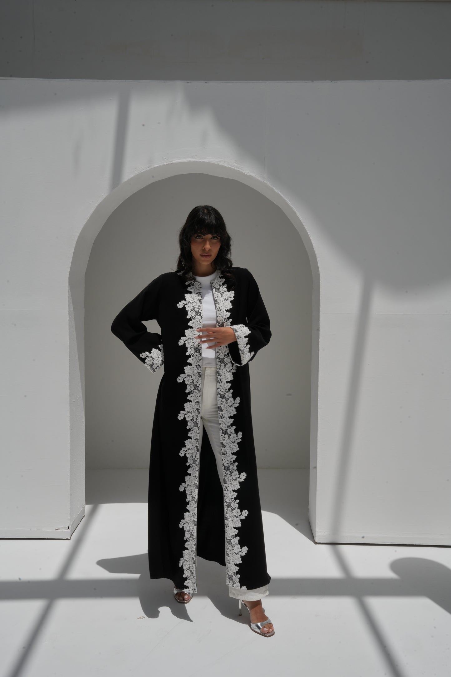 ZAY BLACK CREPE ABAYA-ER78