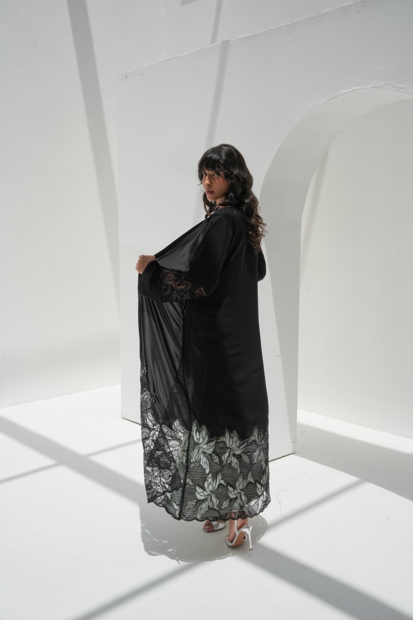ZAY BLACK ABAYA- ER82