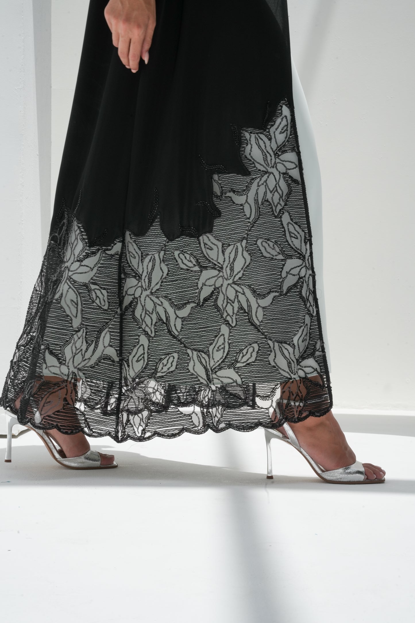 ZAY BLACK ABAYA- ER82