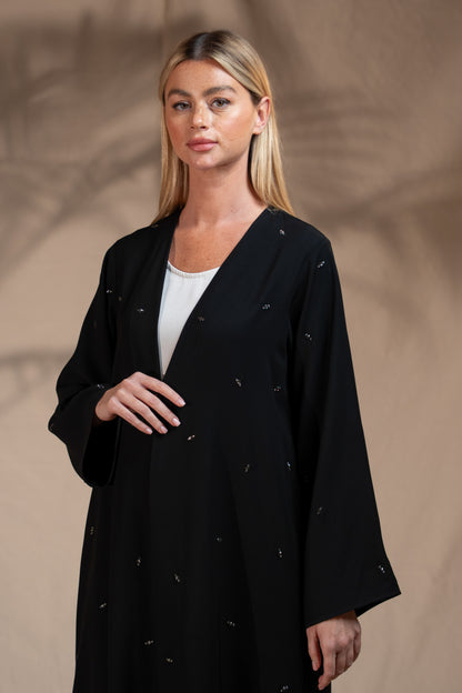Zay Spread Embroidery R274